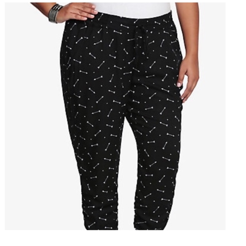 Black Arrow Torrid Cropped Harem Pants